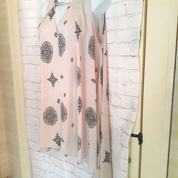 NWOT  Free People Beige Geo Printed Sleeveless Tunic,Top,Mini Dress XS Ret. $118 - Picture 7 of 7